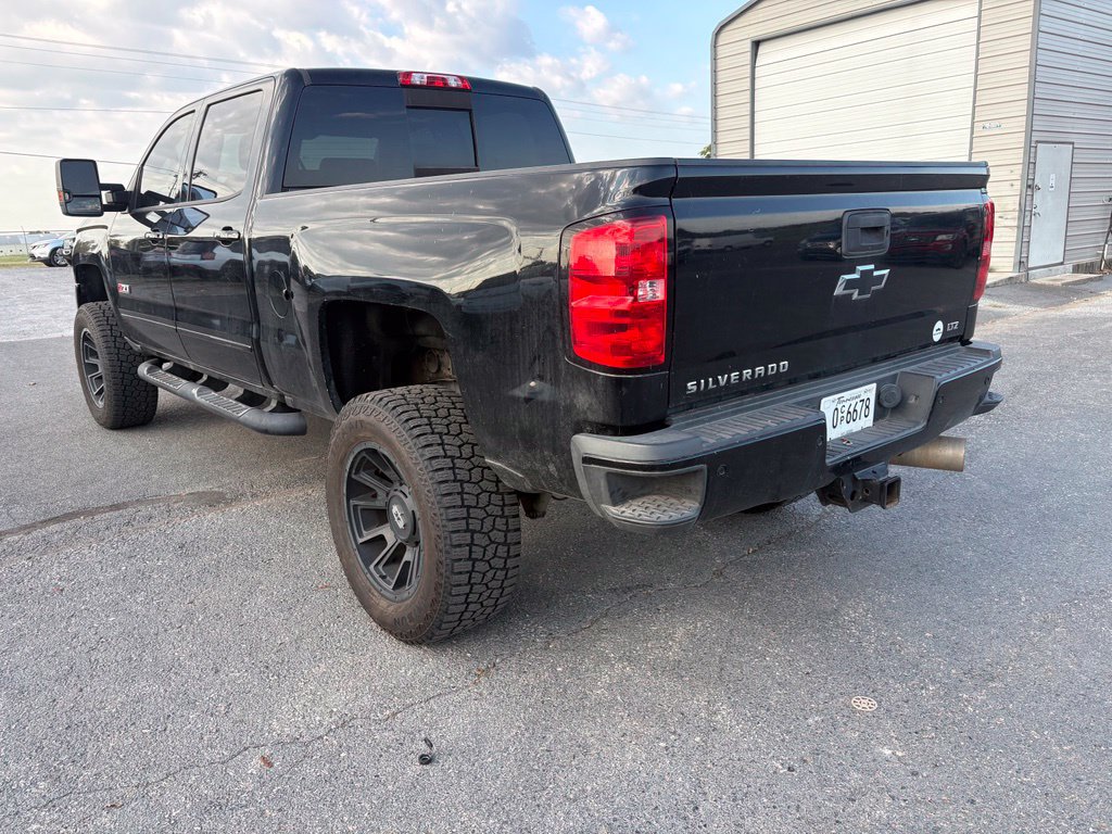 Used 2017 Chevrolet Silverado 2500 LTZ w/ Duramax Plus Package AWD/4WD image 8