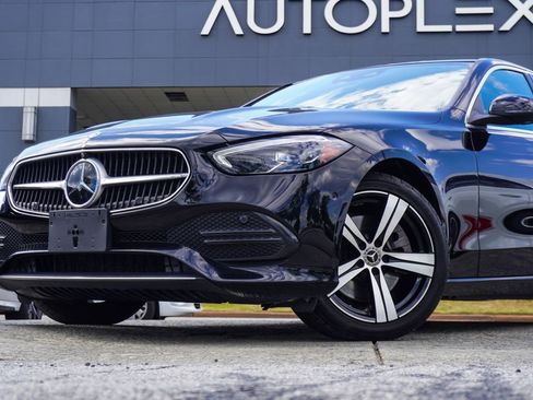 Used 2023 Mercedes-Benz C 300 4MATIC Sedan w/ Exclusive Trim Package image 2