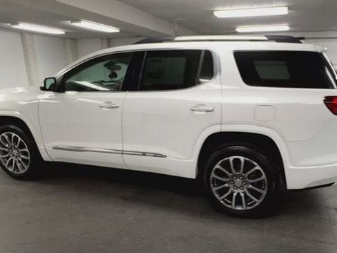 Certified 2023 GMC Acadia Denali FWD image 6