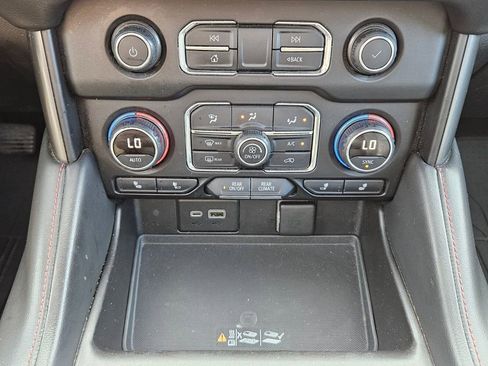 Used 2021 Chevrolet Tahoe RST w/ Luxury Package image 20