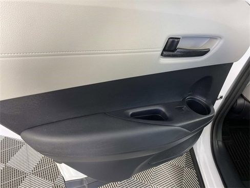 Used 2023 Toyota Corolla Cross LE w/ Moonroof Package image 26