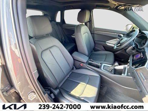 Used 2022 Audi Q3 2.0T Premium w/ Convenience Package image 15