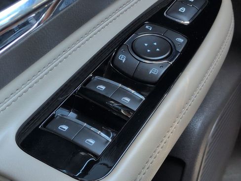 Certified 2020 Lincoln Corsair FWD image 23
