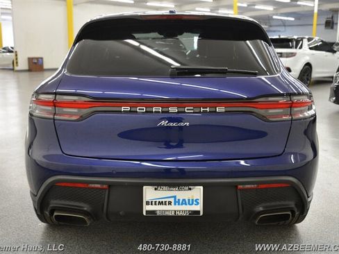 Used 2023 Porsche Macan image 9