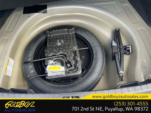 Used 2018 Toyota Corolla XSE w/ Carpet Mat Package (TMS) FWD image 19