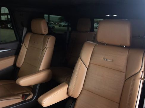 Certified 2025 Cadillac Escalade Premium Luxury w/ Touring Package image 35