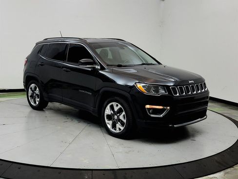 Used 2020 Jeep Compass Limited FWD image 3
