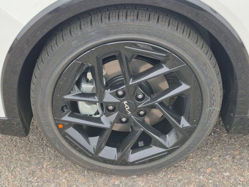 New 2025 Kia K4 GT-Line Turbo image 18