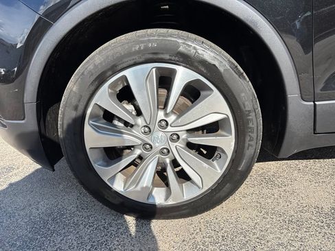 Used 2018 Buick Encore Preferred FWD image 9