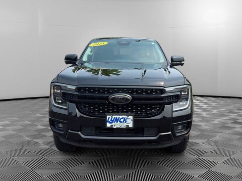 Used 2025 Ford Ranger Lariat w/ Black Appearance Package AWD/4WD image 2