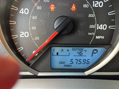 Used 2015 Toyota RAV4 XLE image 12