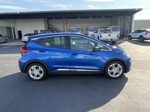 Used 2020 Chevrolet Bolt LT image 4