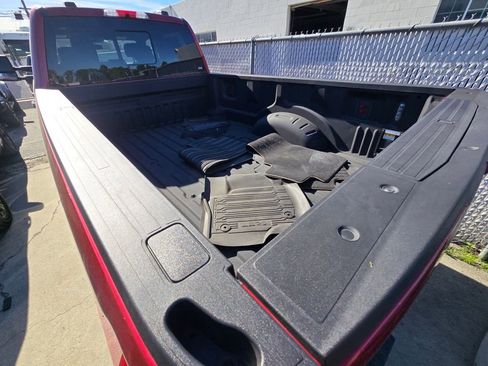 Used 2024 Ford F250 Platinum image 20