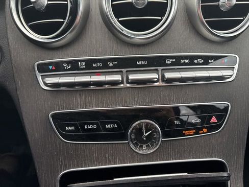 Used 2020 Mercedes-Benz C 300 4MATIC Sedan image 22