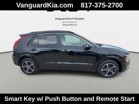 Used 2023 Kia Niro FWD image 10