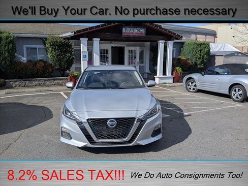 Used 2021 Nissan Altima 2.5 SV image 2