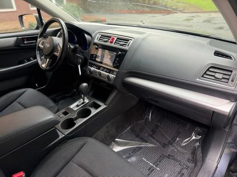 Used 2015 Subaru Outback 2.5i Premium AWD/4WD image 15