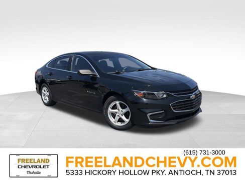 Used 2018 Chevrolet Malibu LS image 1