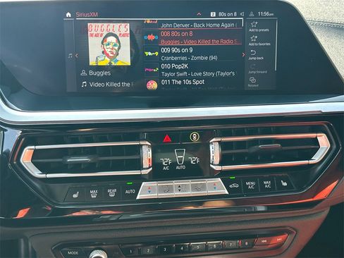 Used 2021 BMW Z4 M40i w/ Executive Package image 25