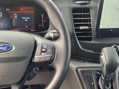 New 2026 Ford Transit 250 148 Medium Roof image 19