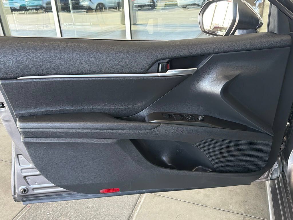 Certified 2024 Toyota Camry SE FWD image 19