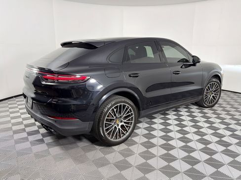Certified 2020 Porsche Cayenne S AWD/4WD image 9