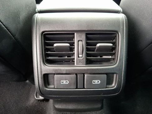 Used 2021 Honda Accord EX-L image 11