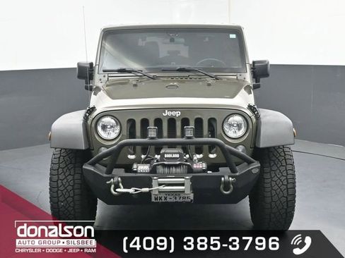 Used 2015 Jeep Wrangler Sport w/ Connectivity Group image 3
