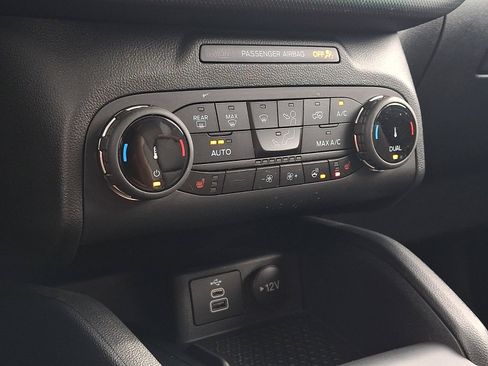 Used 2024 Ford Bronco Sport Outer Banks w/ Tech Package AWD/4WD image 16