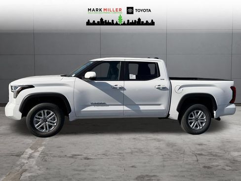 New 2026 Toyota Tundra SR5 w/ SR5 Premium Package AWD/4WD image 2