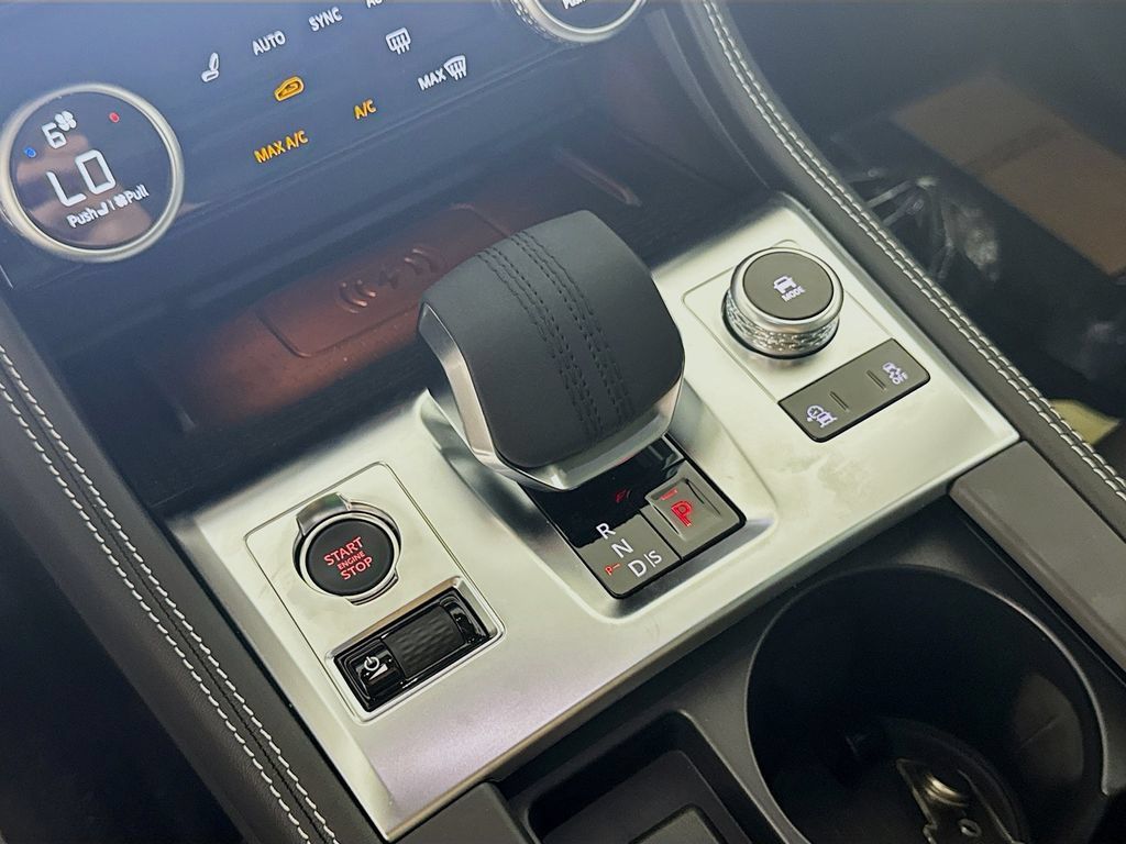 New 2026 Jaguar F-PACE R-Dynamic S AWD/4WD image 16