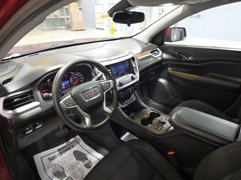 Used 2023 GMC Acadia SLE w/ Driver Convenience Package image 19