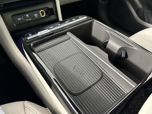 New 2026 Hyundai Tucson Limited image 23