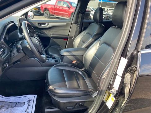 Used 2023 Ford Escape Platinum AWD/4WD image 15