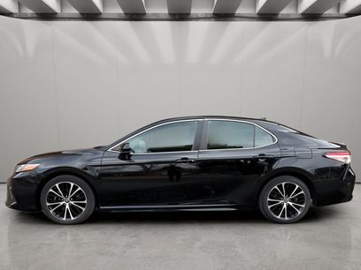 Used 2019 Toyota Camry SE