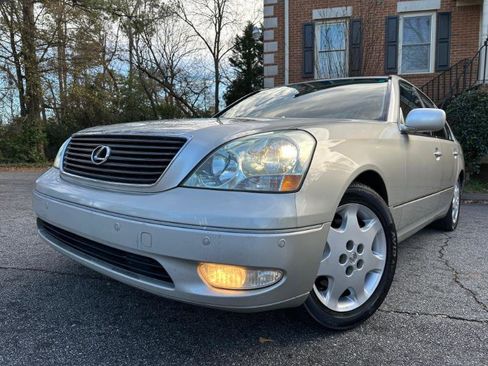 Used 2003 Lexus LS 430 image 2