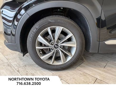 Used 2020 Hyundai Santa Fe SEL w/ Convenience Package image 34
