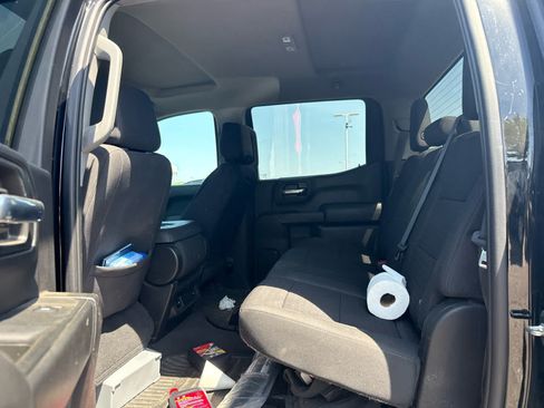 Certified 2022 Chevrolet Silverado 1500 Custom Trail Boss AWD/4WD image 5