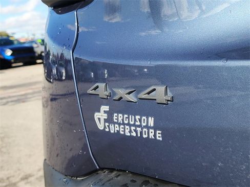 Used 2022 Jeep Renegade Trailhawk image 6