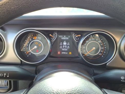 Used 2018 Jeep Wrangler Sport AWD/4WD image 18