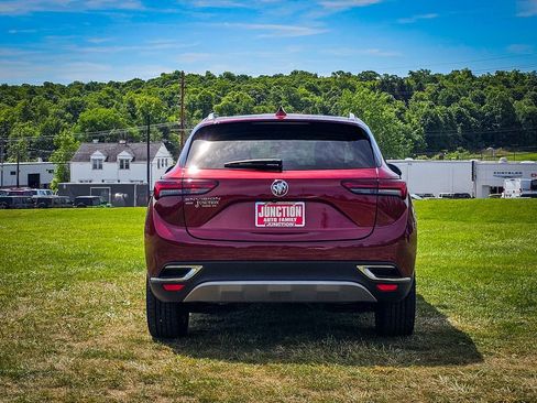 Used 2023 Buick Envision Essence AWD/4WD image 5