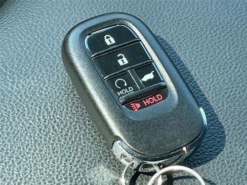 Used 2024 Honda CR-V Sport image 25