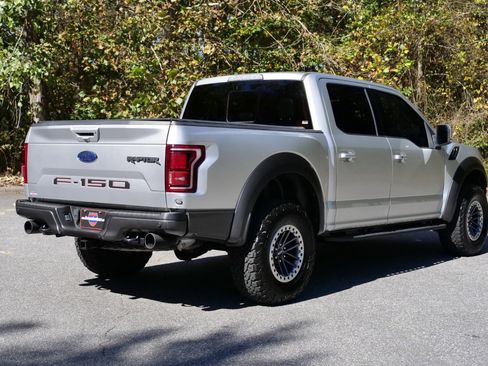 Used 2019 Ford F150 Raptor w/ Equipment Group 802A Luxury image 28