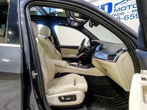 Used 2020 BMW X5 sDrive40i w/ Executive Package RWD image 49