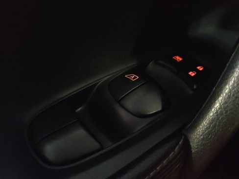 Used 2015 Nissan Rogue SL w/ SL Premium Package image 27