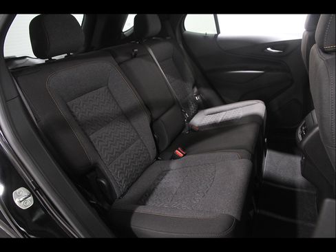 Used 2023 Chevrolet Equinox LT AWD/4WD image 19
