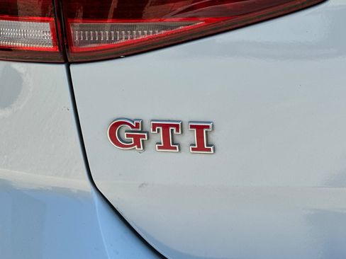 Used 2019 Volkswagen GTI Rabbit Edition FWD image 26