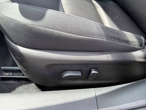Used 2024 Nissan Altima 2.5 SV FWD image 16