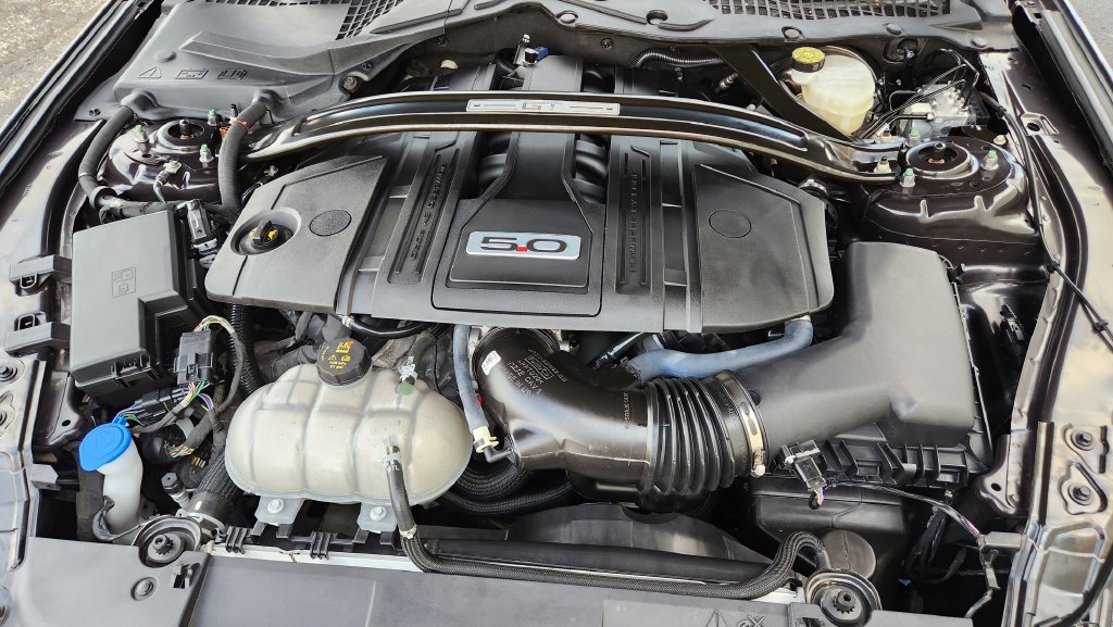 Used 2023 Ford Mustang GT Premium w/ GT Performance Package RWD image 17