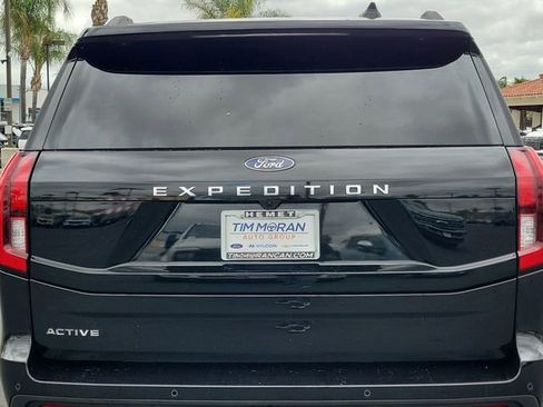 Certified 2025 Ford Expedition Active AWD/4WD image 27